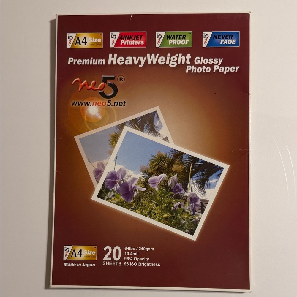 Neo5 Heavyweight Glossy Photo Paper. 20 Sheets. Made in Japan